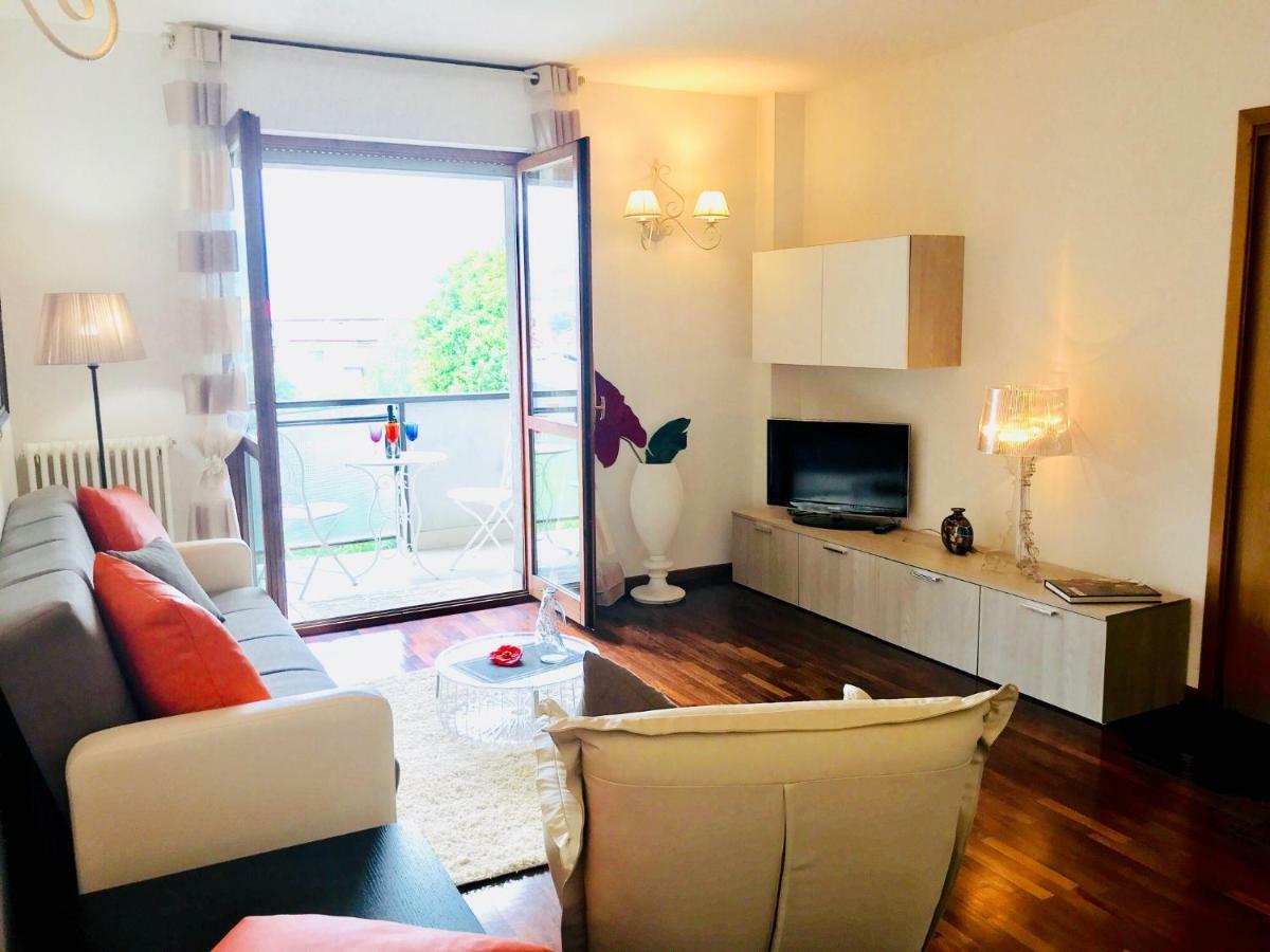 Chic Panoramic Apartment 베르가모 외부 사진